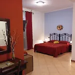 Scirocco Ξενοδοχείο με διαμερίσματα Castellammare del Golfo