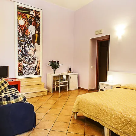 Scirocco Aparthotel 2*
