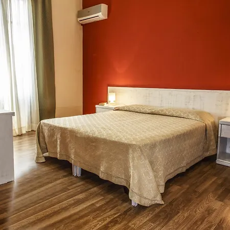 Scirocco Aparthotel 2*