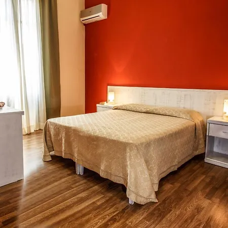 Scirocco Aparthotel 3*