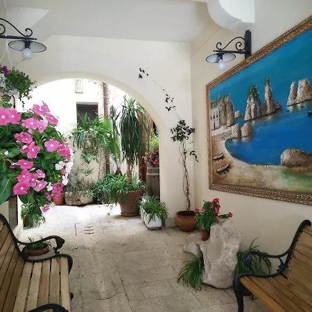 Aparthotel Scirocco 2*