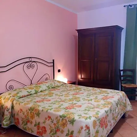 Scirocco Aparthotel 3*